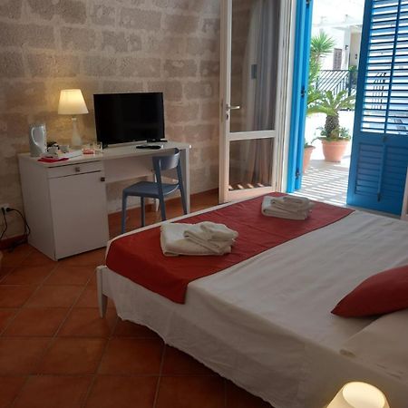 Blu Vacanze Residence Фавиняна Екстериор снимка