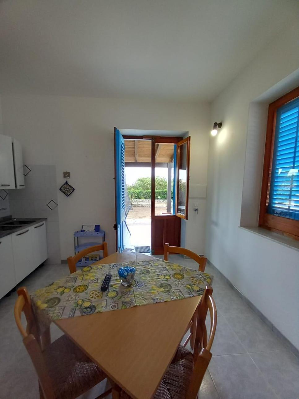 Blu Vacanze Residence Фавиняна Екстериор снимка